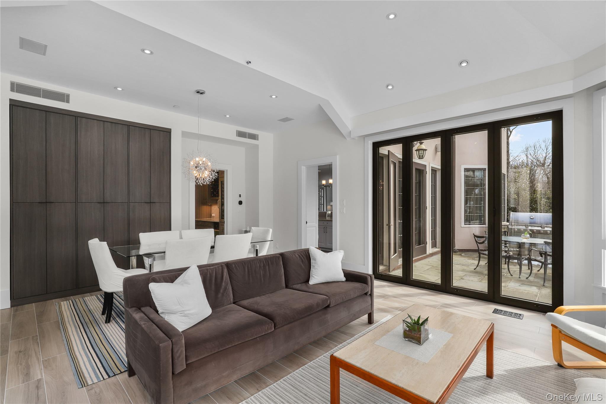 1 Laurelwood Court, Rye, NY 10580