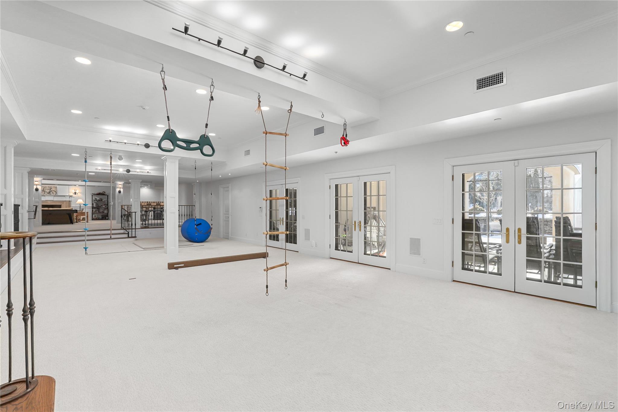 1 Laurelwood Court, Rye, NY 10580