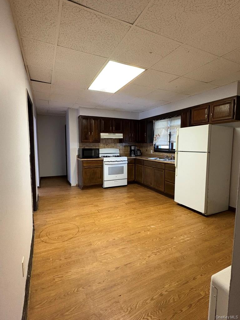 40 Parker Avenue # 1, Poughkeepsie, NY 12601