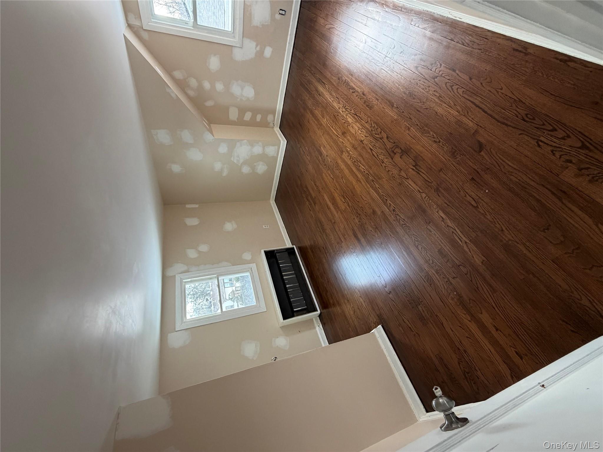 712 7th Street, West Babylon, NY 11704