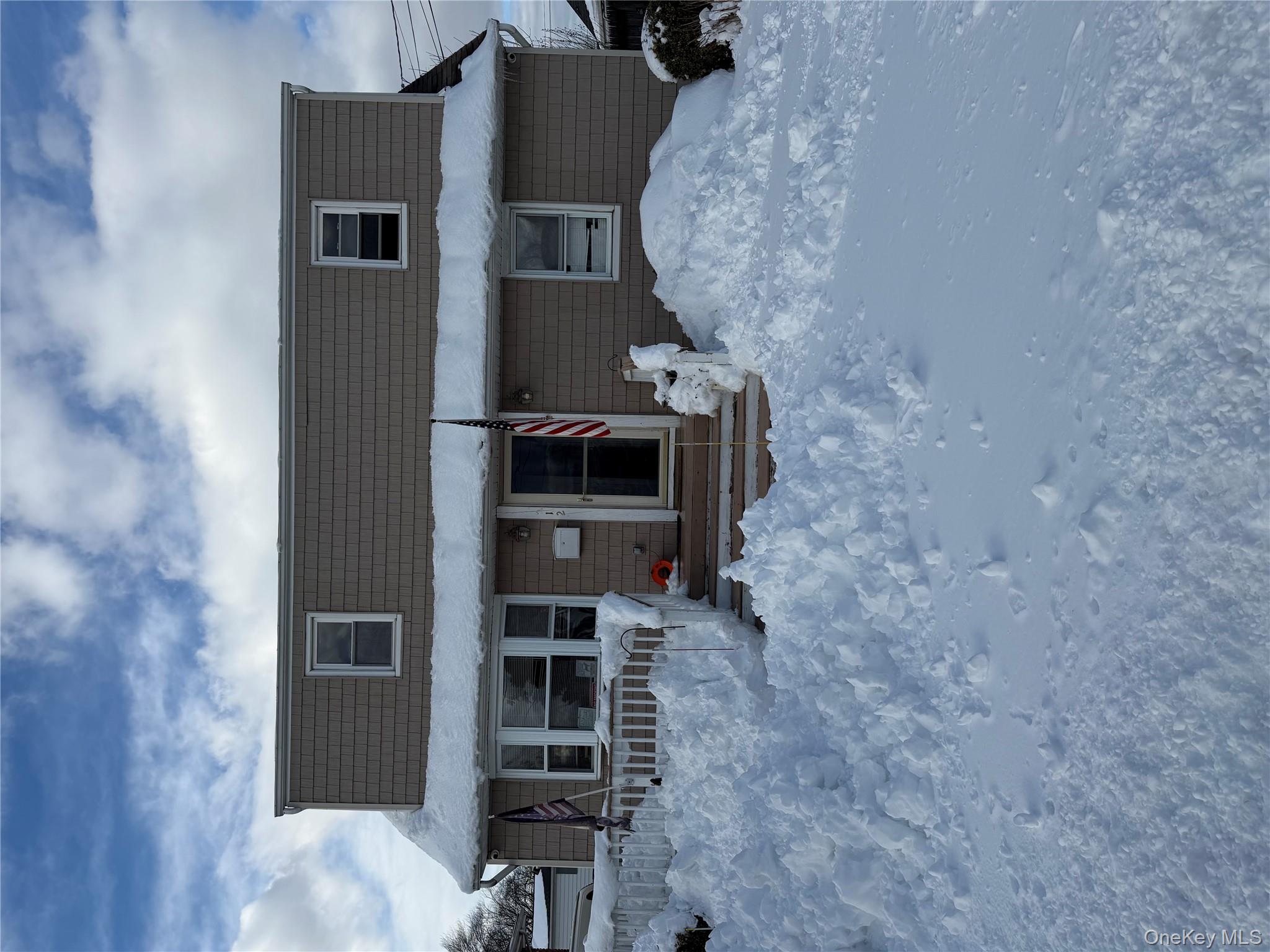 712 7th Street, West Babylon, NY 11704