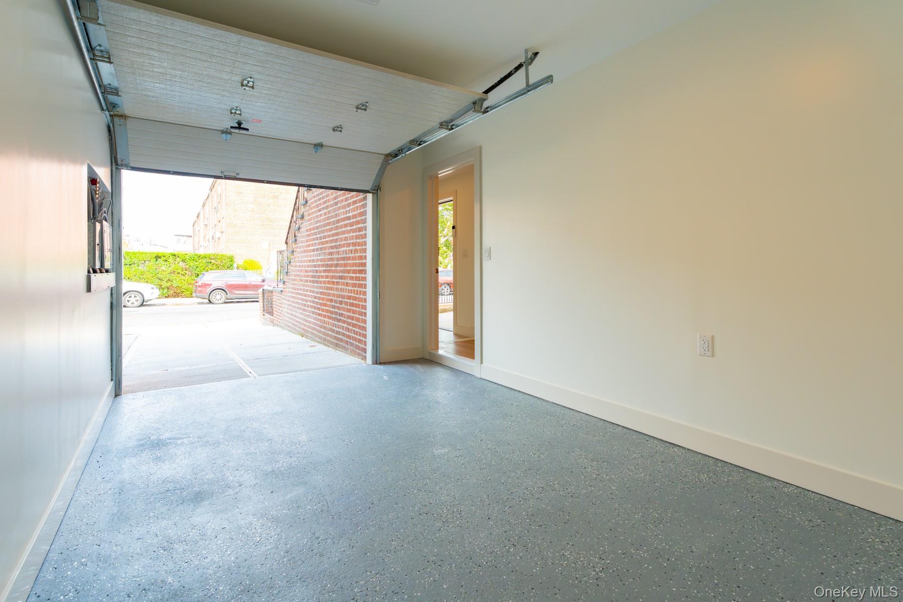 982 E 106th Street, Brooklyn, NY 11236