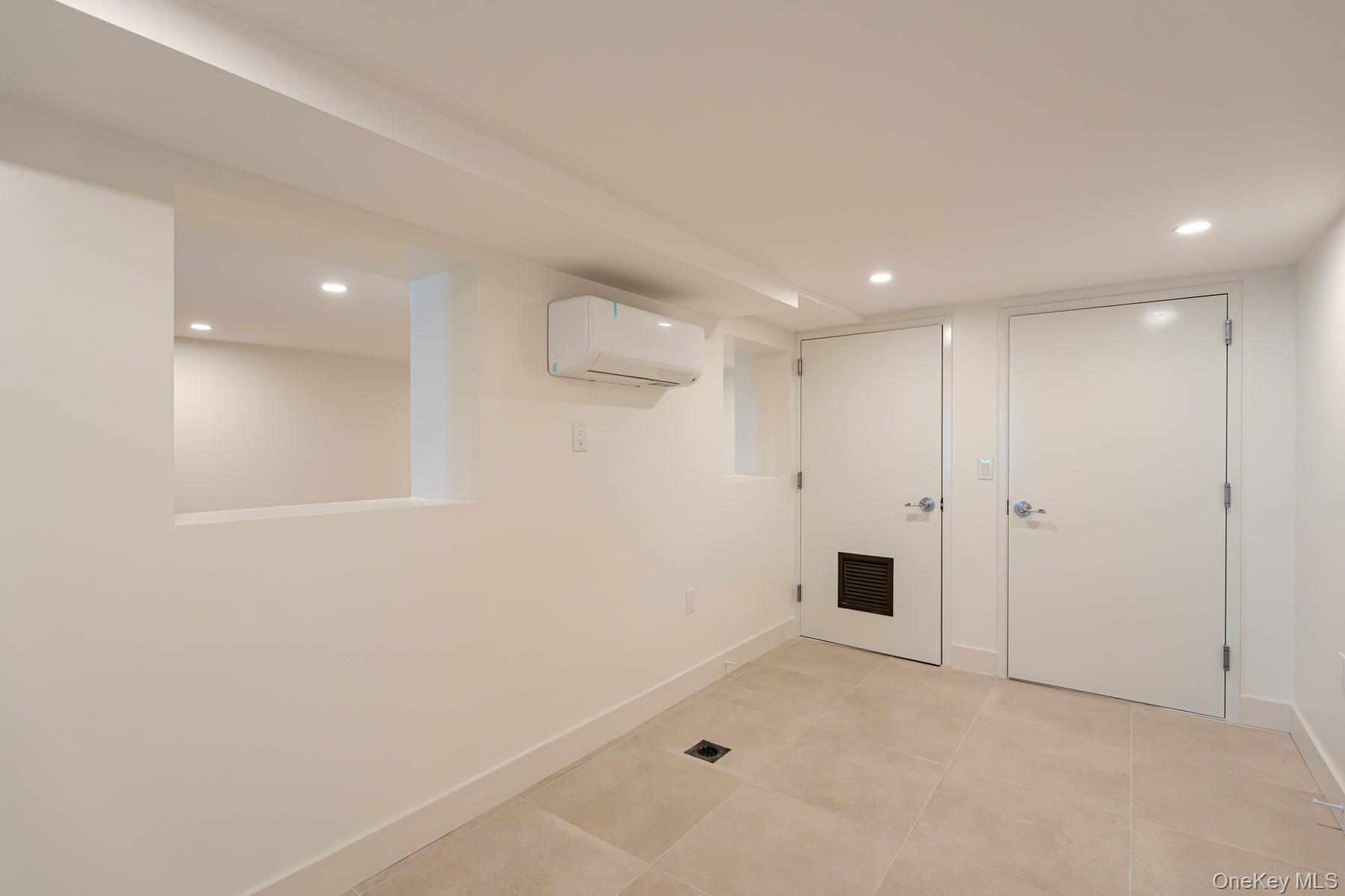 982 E 106th Street, Brooklyn, NY 11236