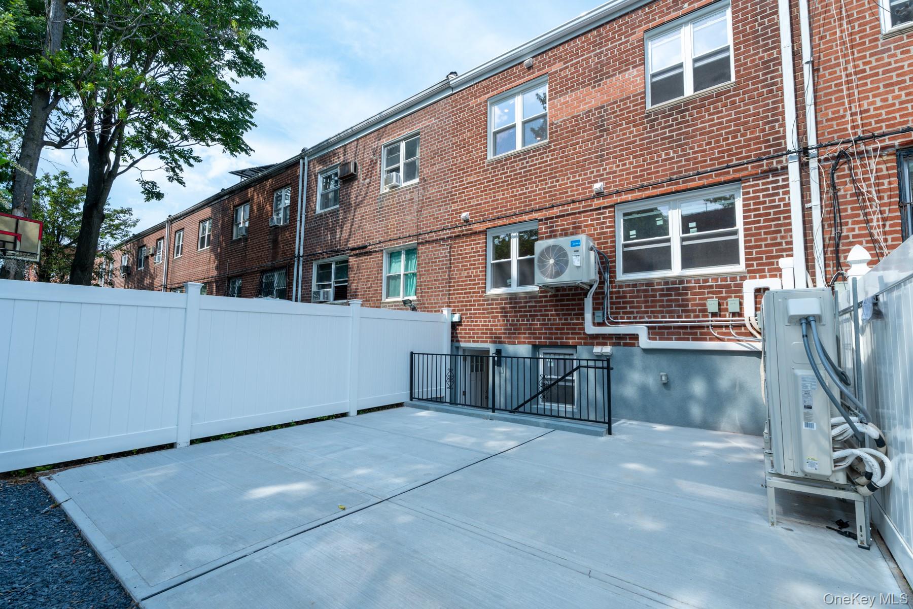 982 E 106th Street, Brooklyn, NY 11236
