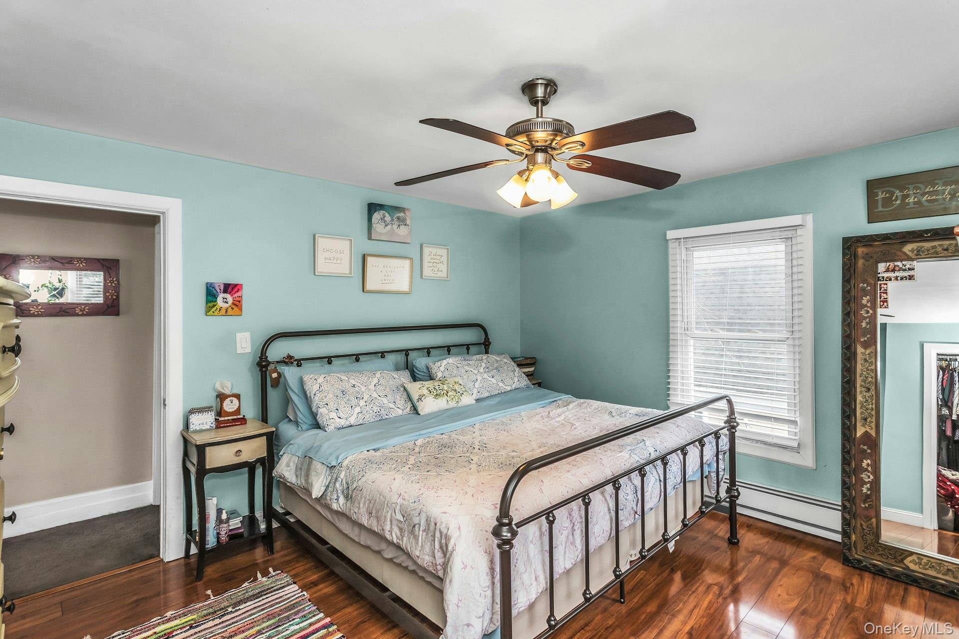 16 Altamont Avenue, Sea Cliff, NY 11579