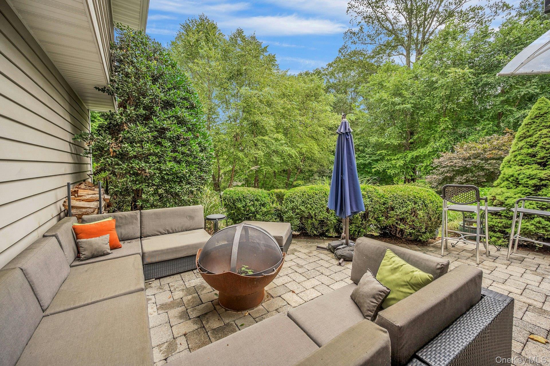 32 Penny Lane, Scarsdale, NY 10583