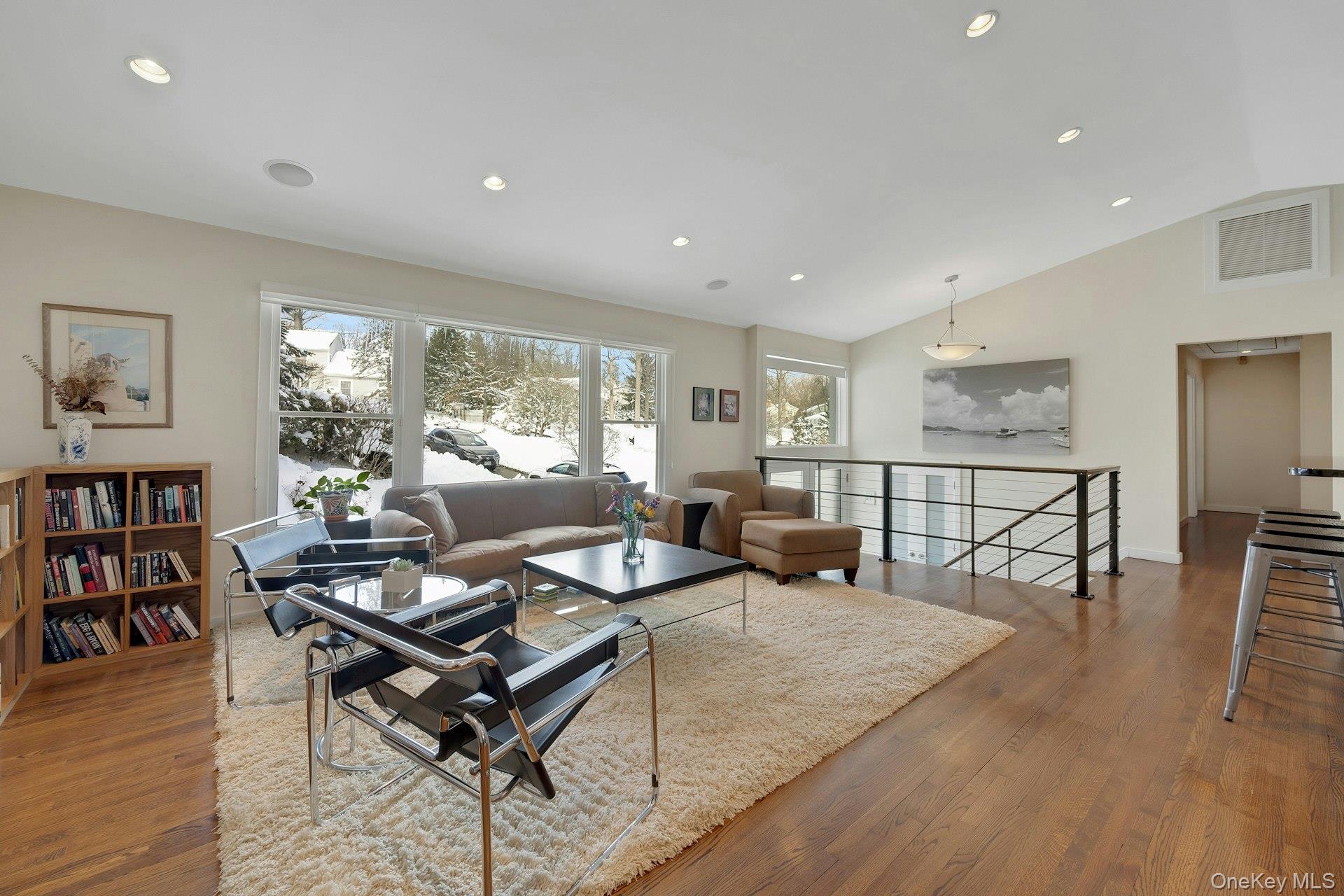 32 Penny Lane, Scarsdale, NY 10583