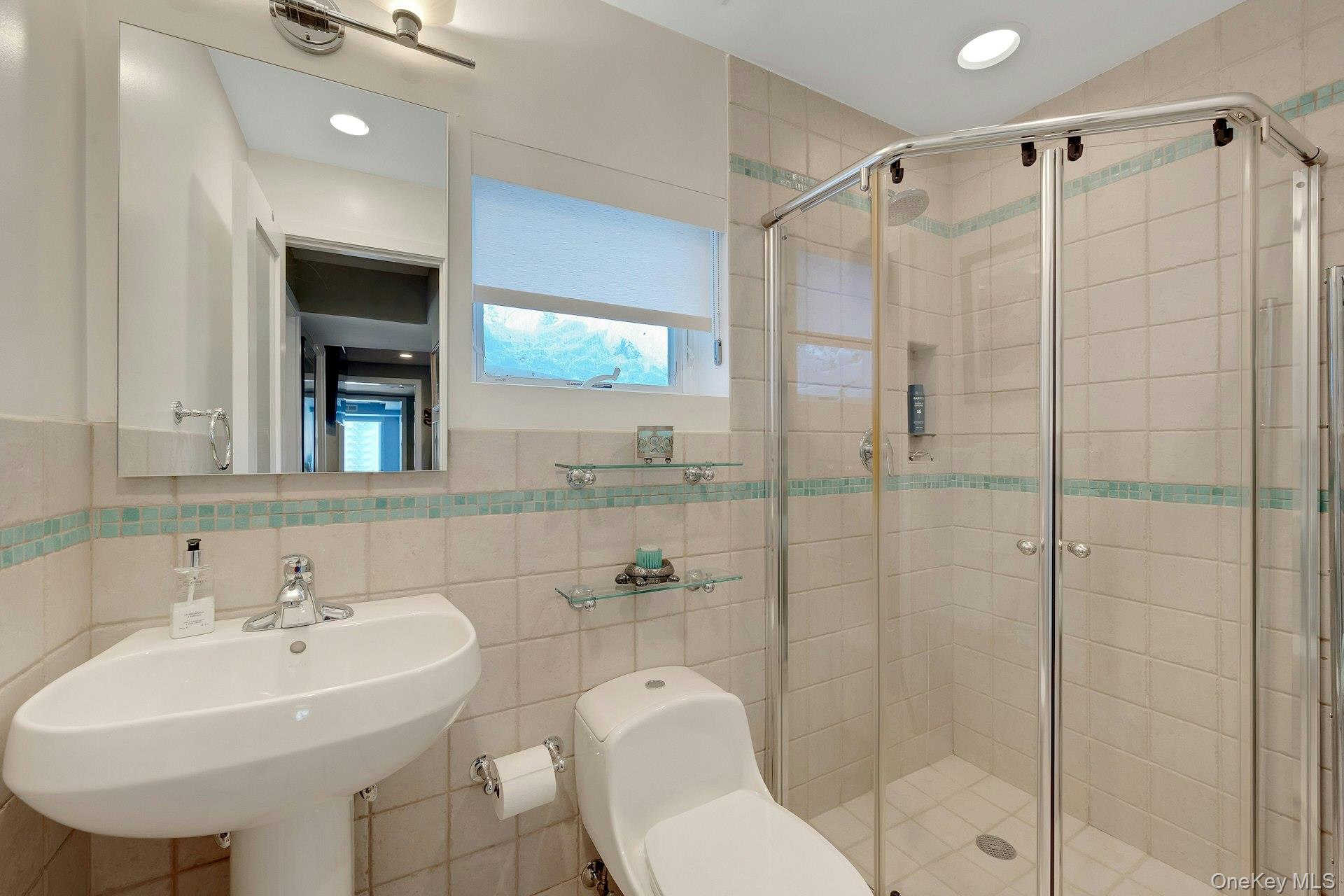 32 Penny Lane, Scarsdale, NY 10583