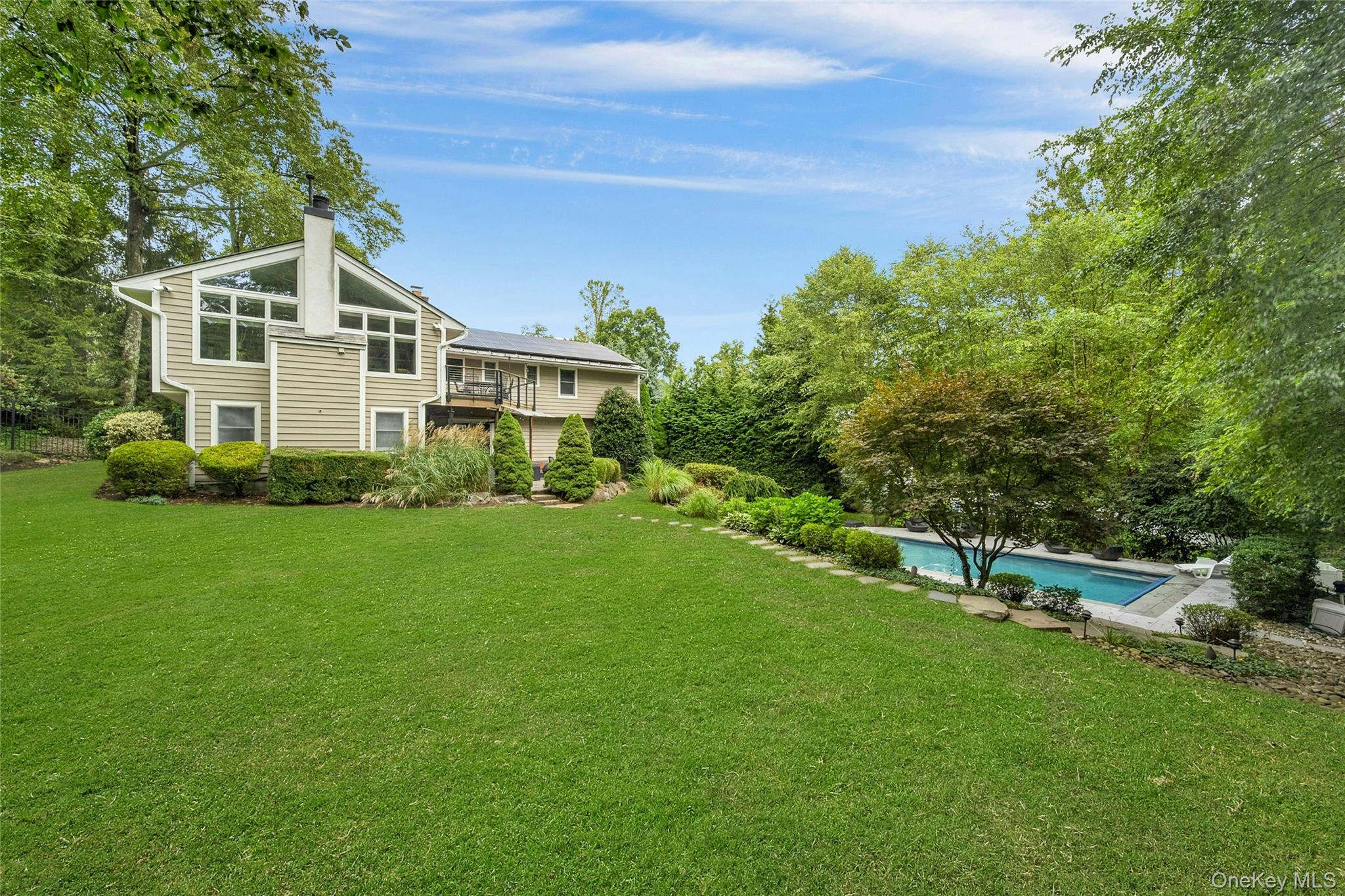 32 Penny Lane, Scarsdale, NY 10583