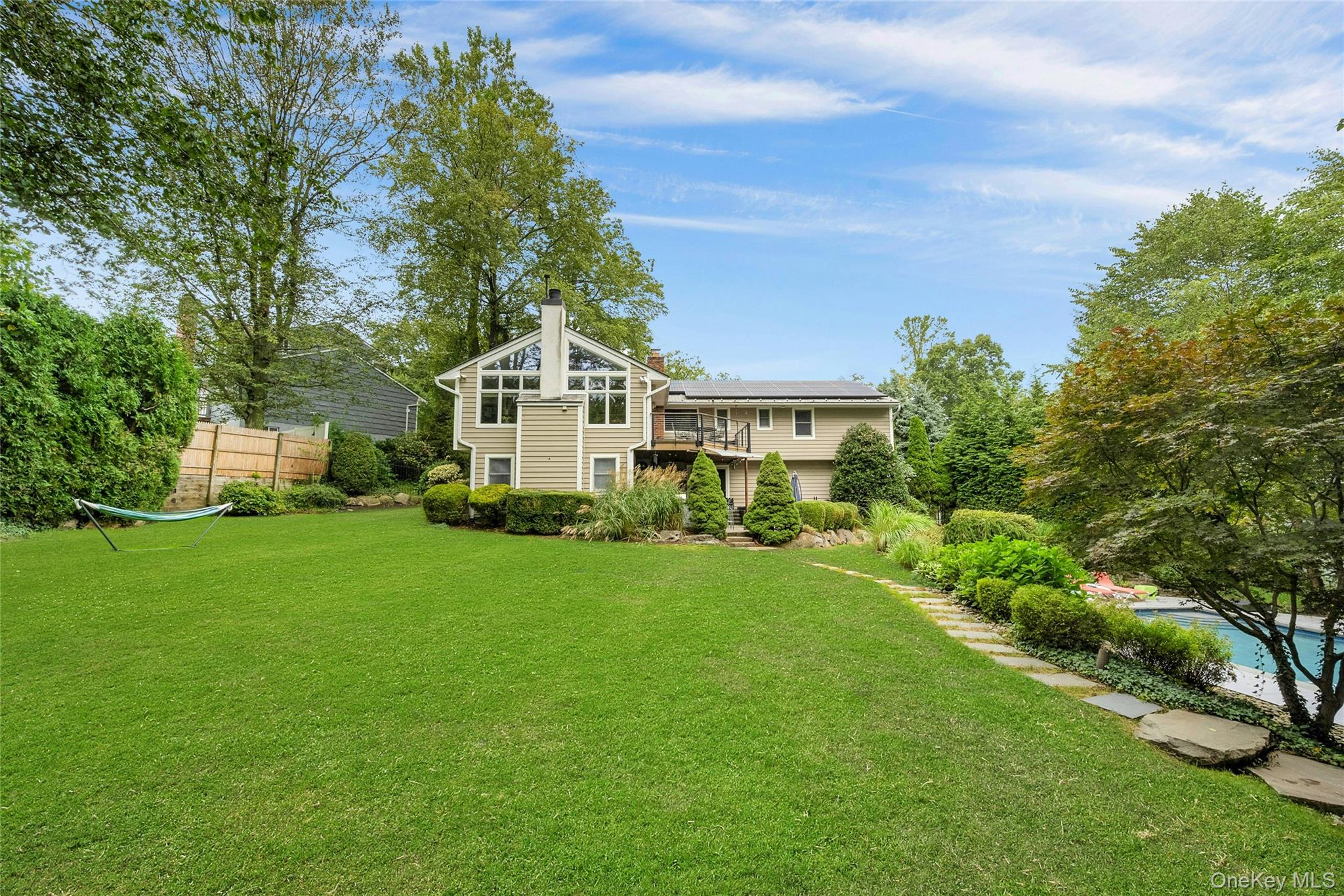 32 Penny Lane, Scarsdale, NY 10583