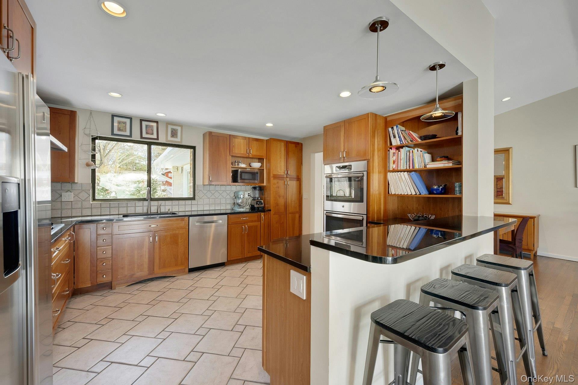 32 Penny Lane, Scarsdale, NY 10583