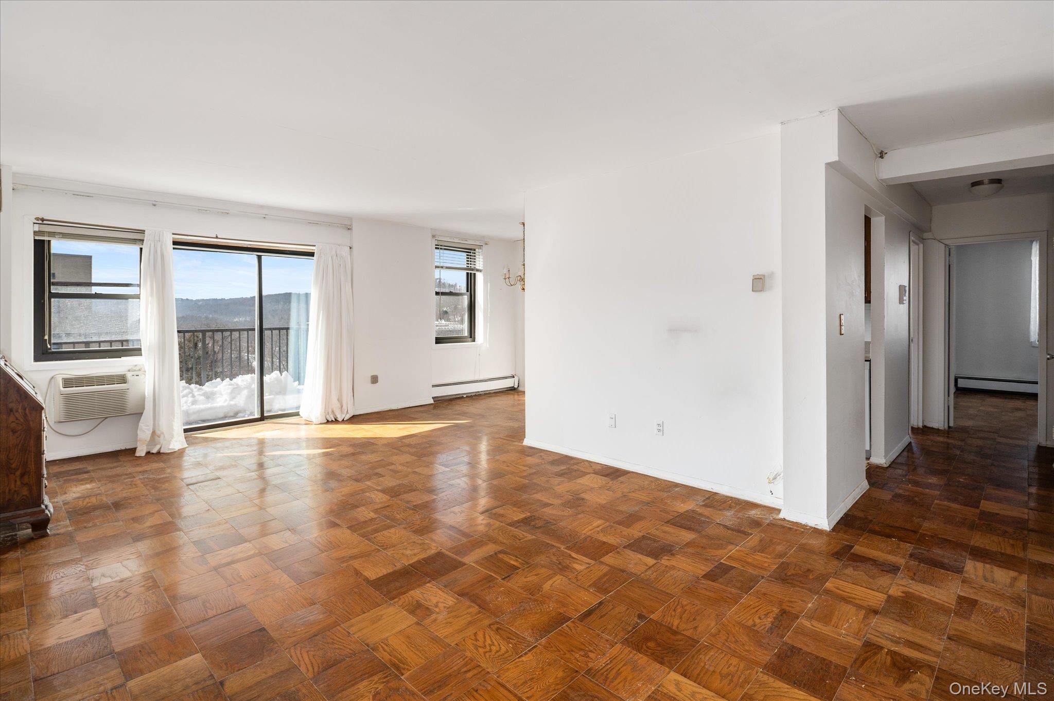 25 Stewart Place # 716, Mount Kisco, NY 10549