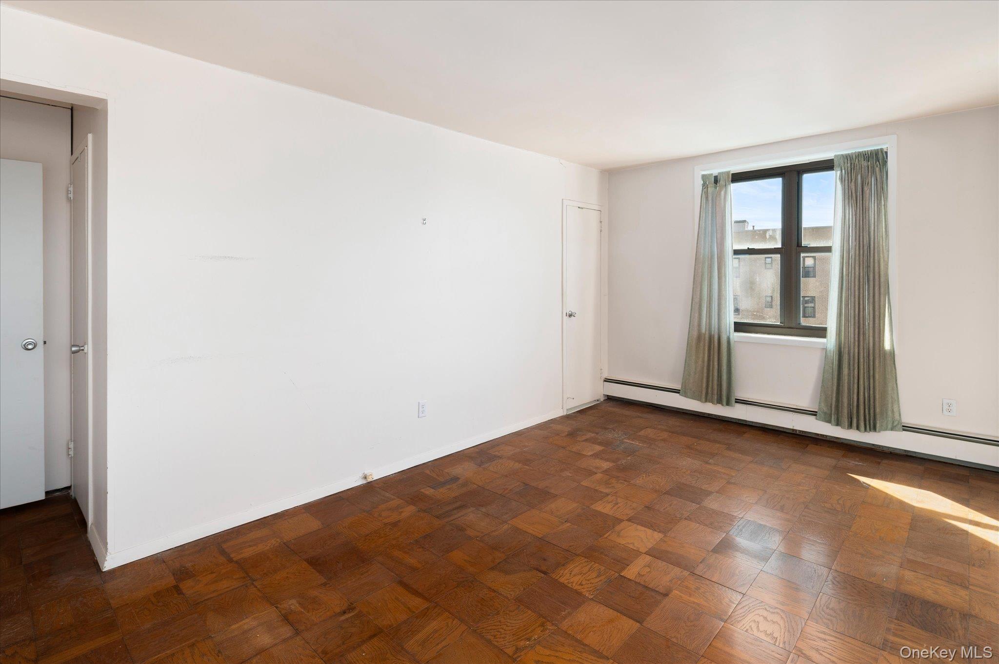 25 Stewart Place # 716, Mount Kisco, NY 10549