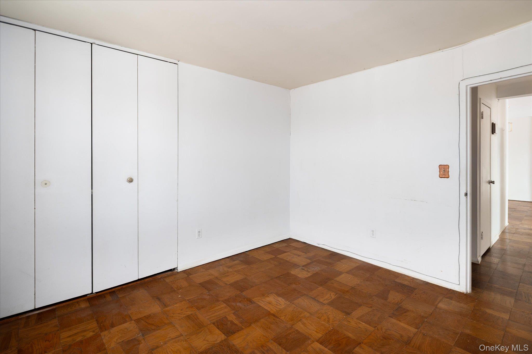 25 Stewart Place # 716, Mount Kisco, NY 10549