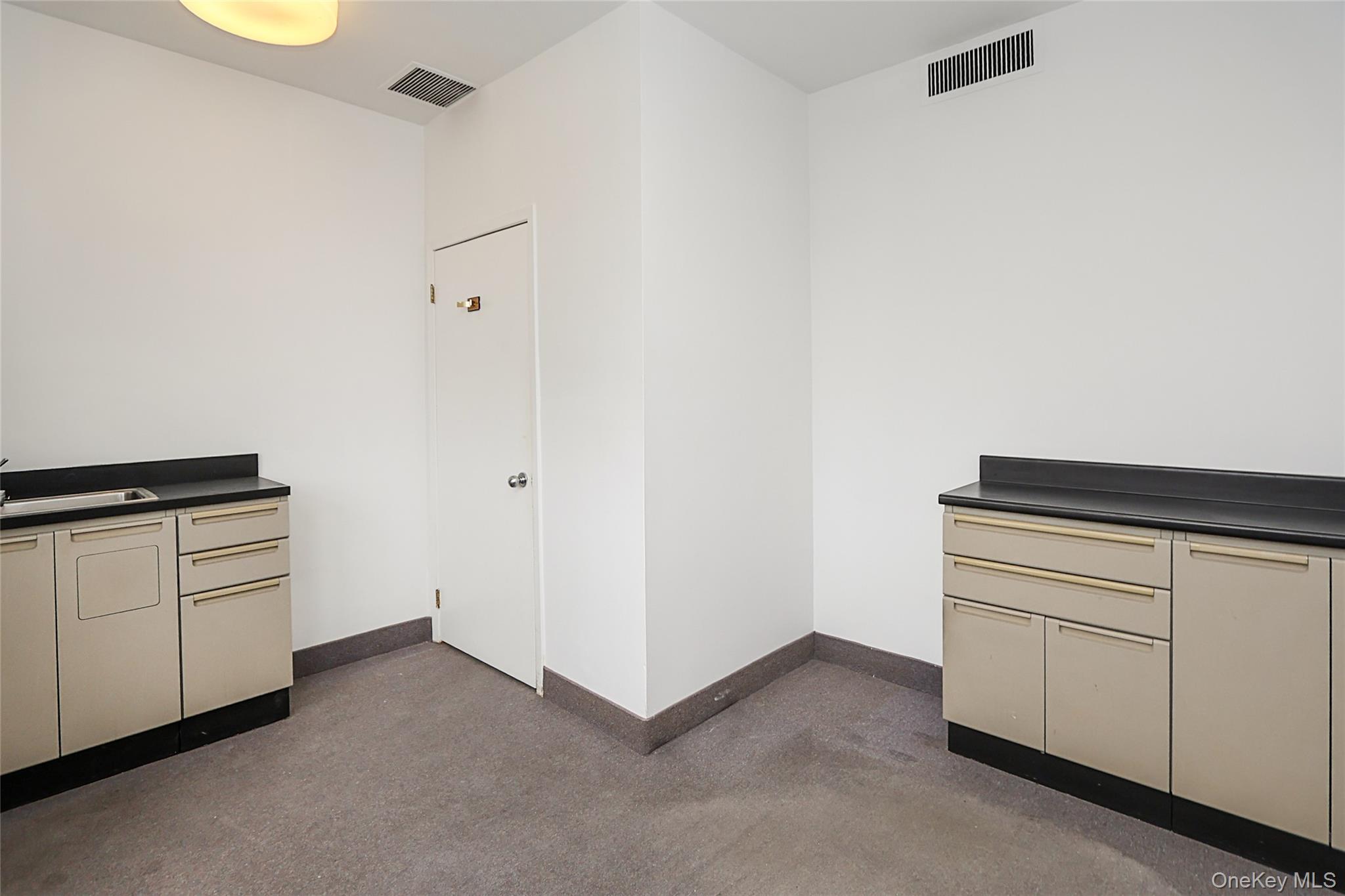 520 Franklin Avenue # 222, Garden City, NY 11530