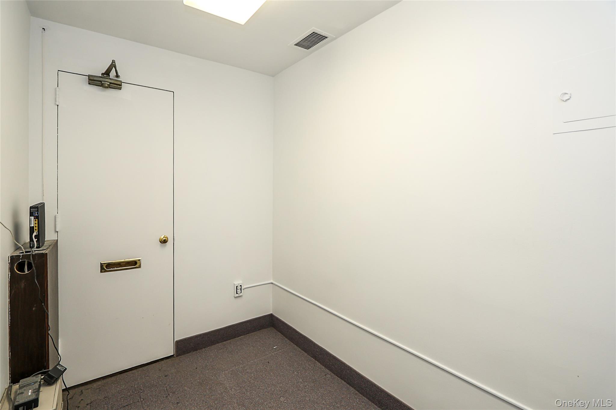 520 Franklin Avenue # 222, Garden City, NY 11530