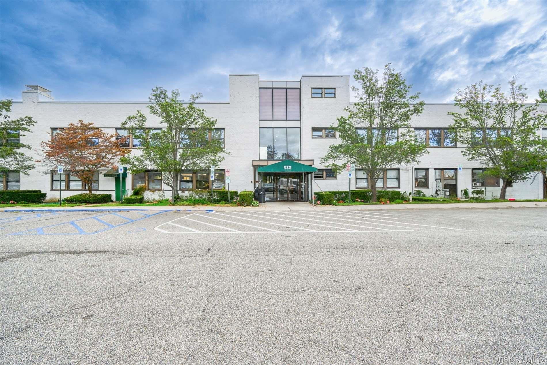 520 Franklin Avenue # 222, Garden City, NY 11530