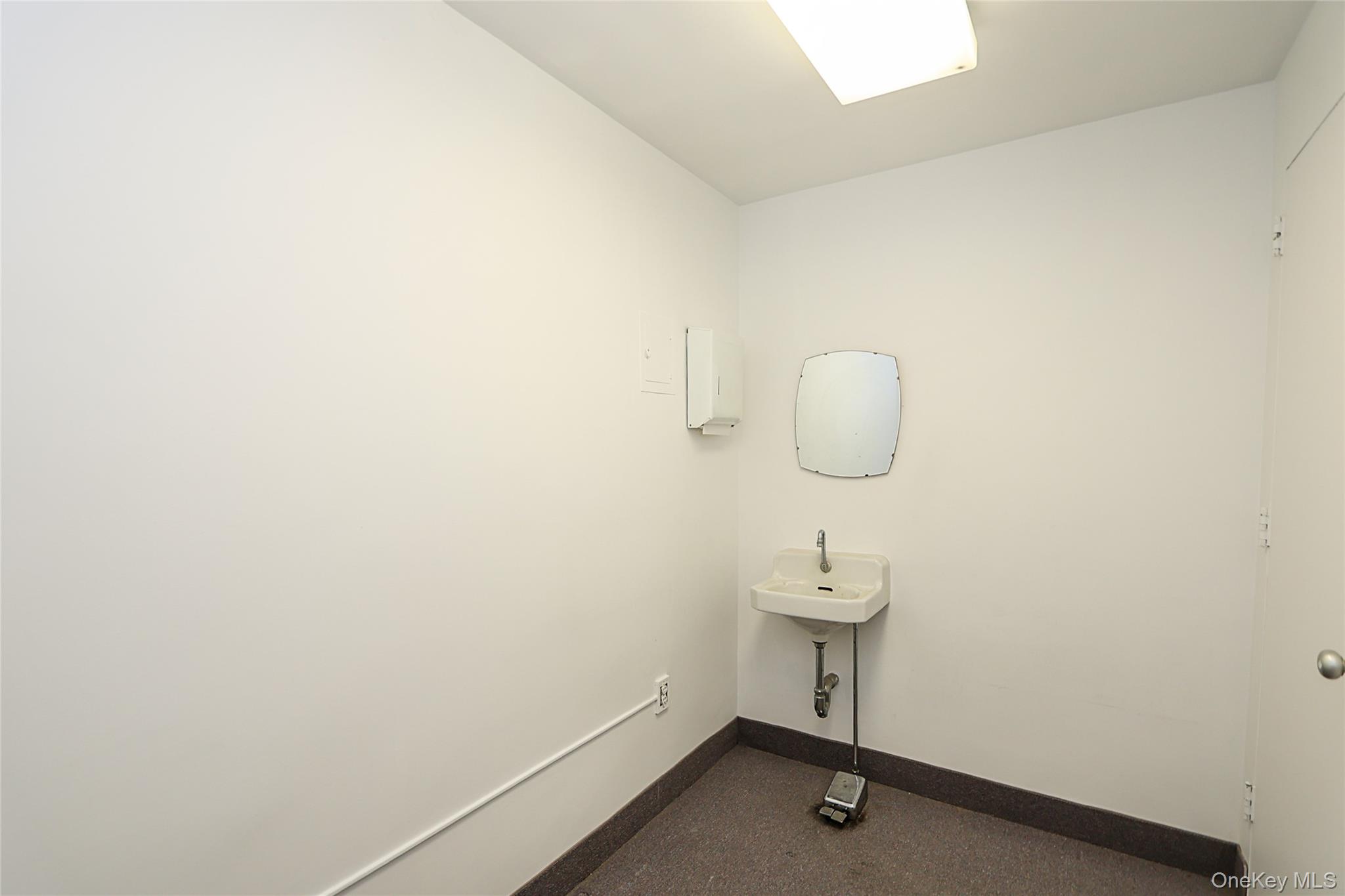 520 Franklin Avenue # 222, Garden City, NY 11530