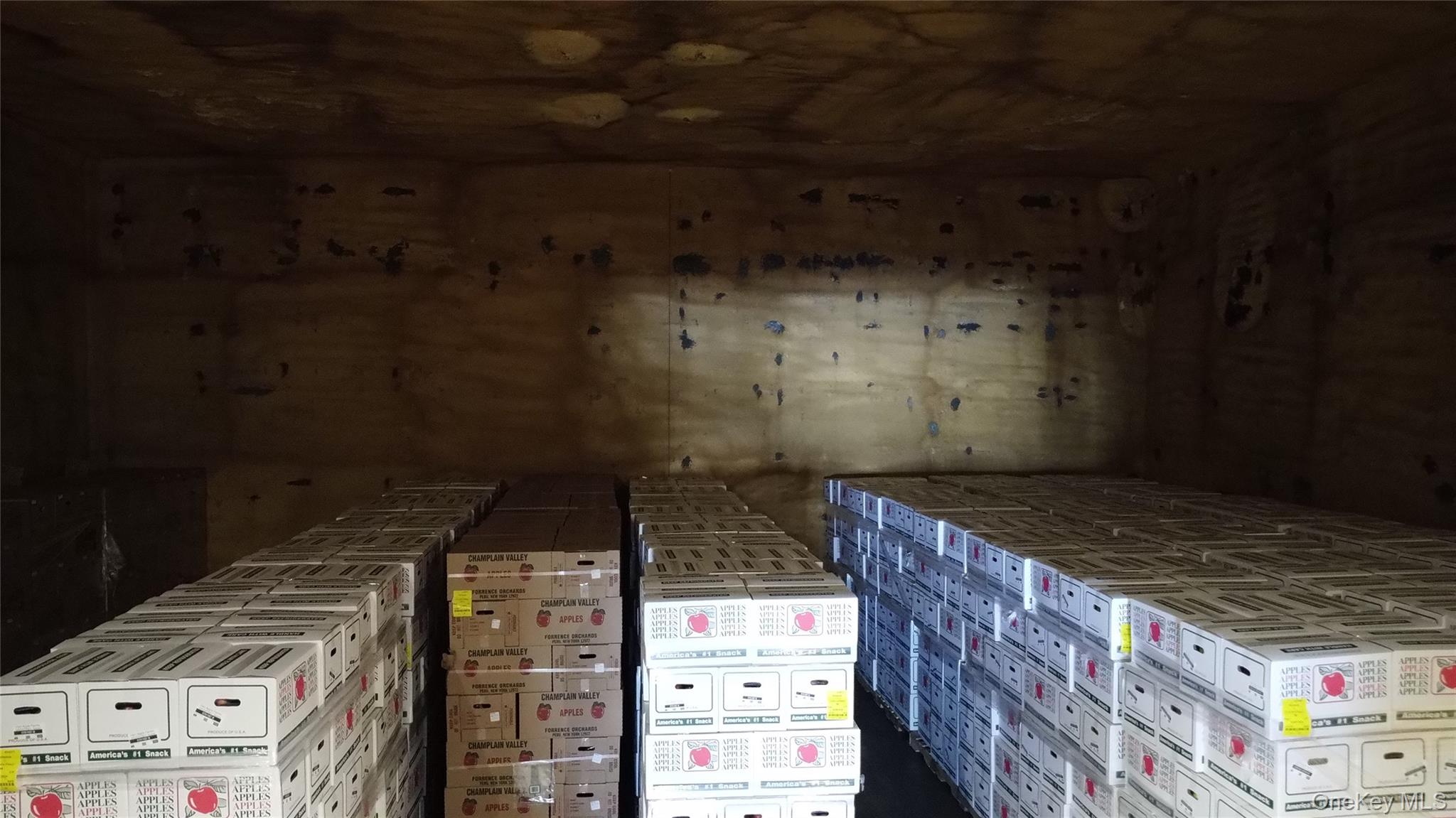 34-36 Hull Avenue, Plattekill, NY 12568