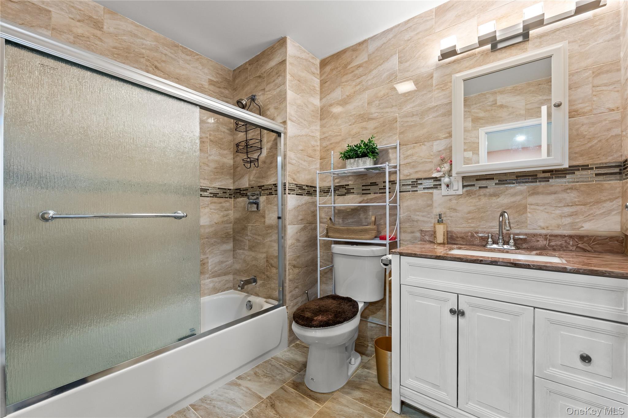 461 Miller Avenue, Brooklyn, NY 11207