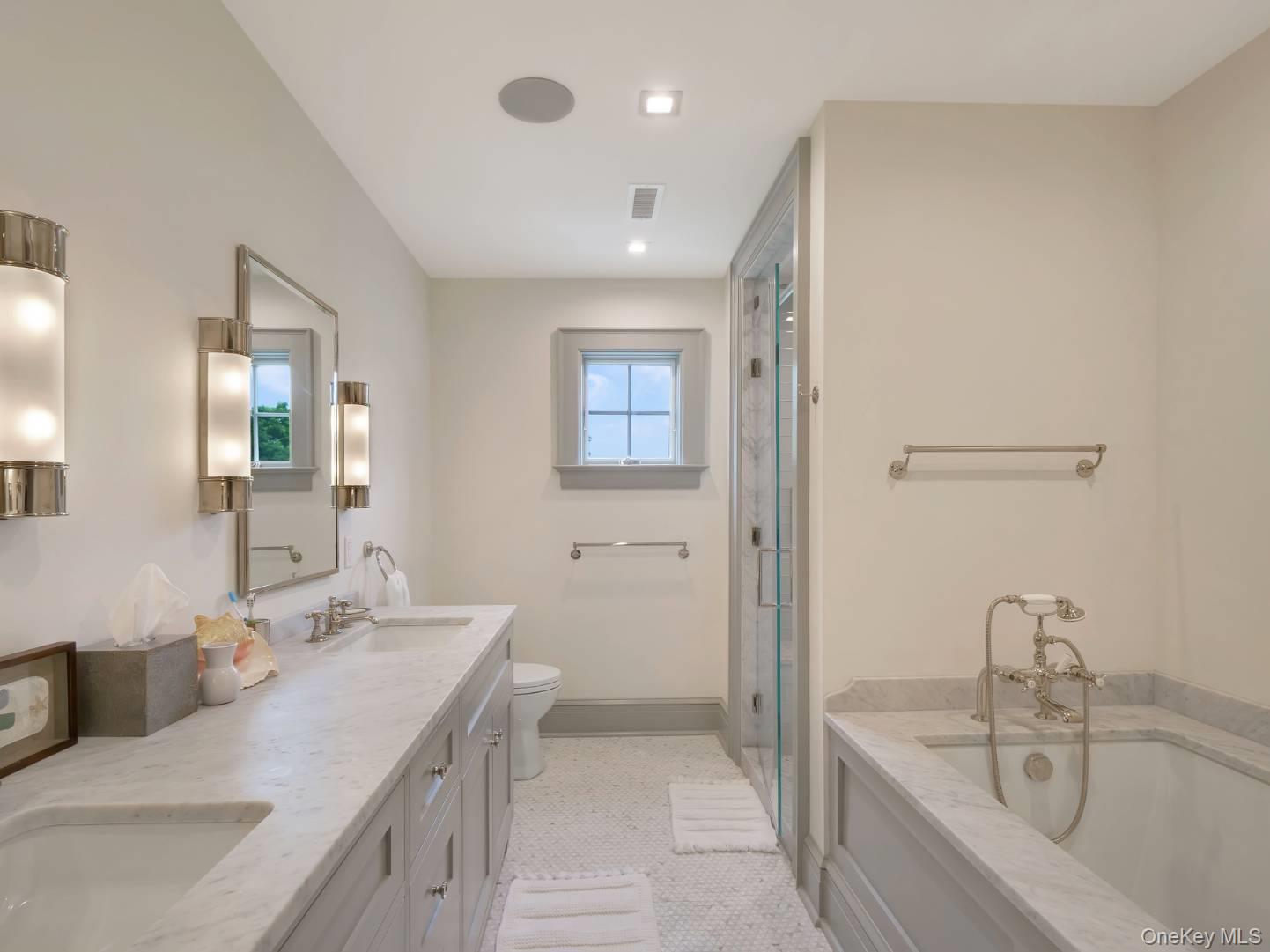 7 Ocean Avenue, Quogue, NY 11959