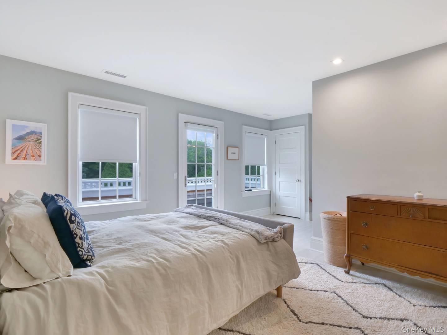 7 Ocean Avenue, Quogue, NY 11959