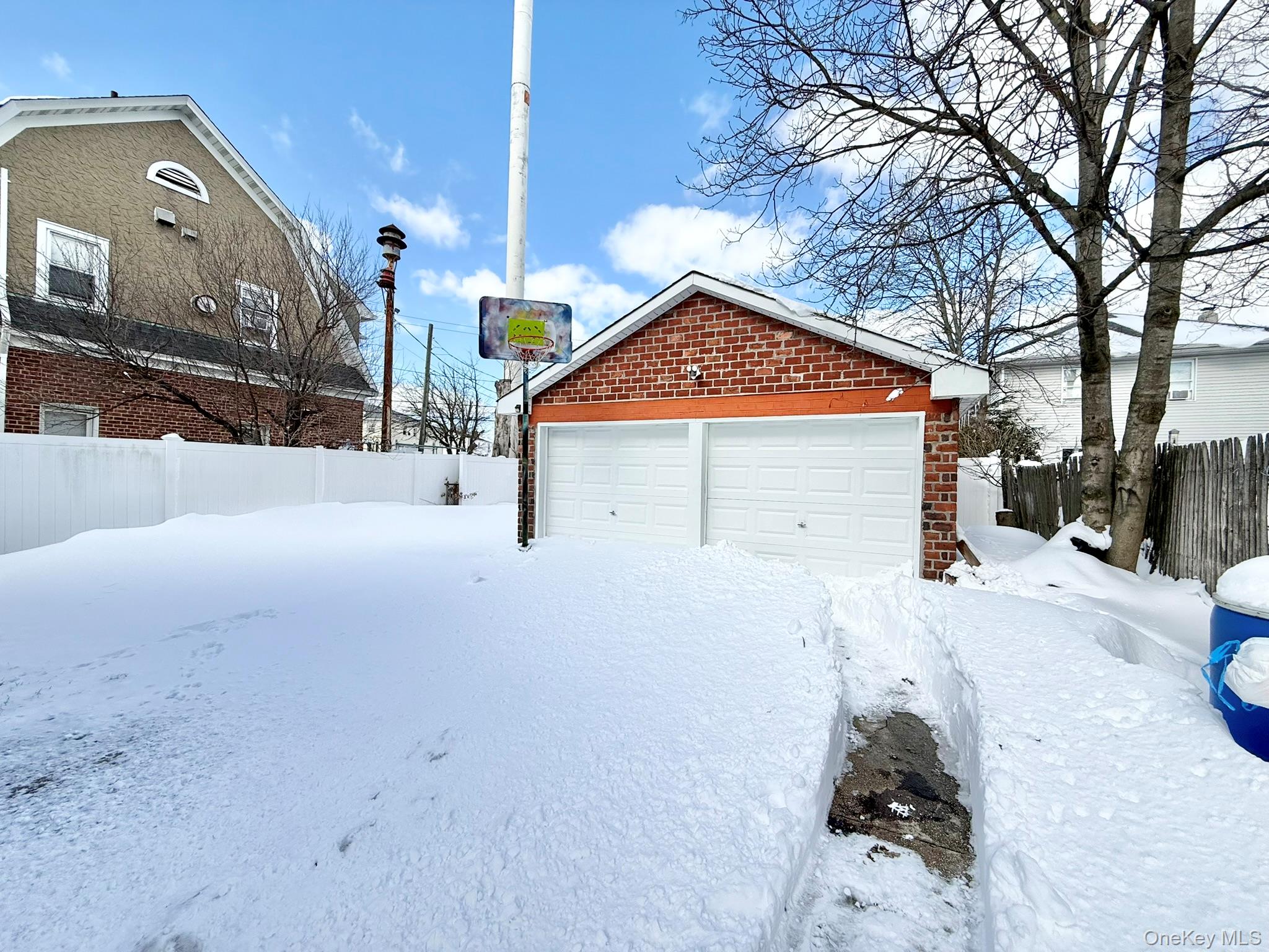 7 Bernhard Street, Hempstead, NY 11550