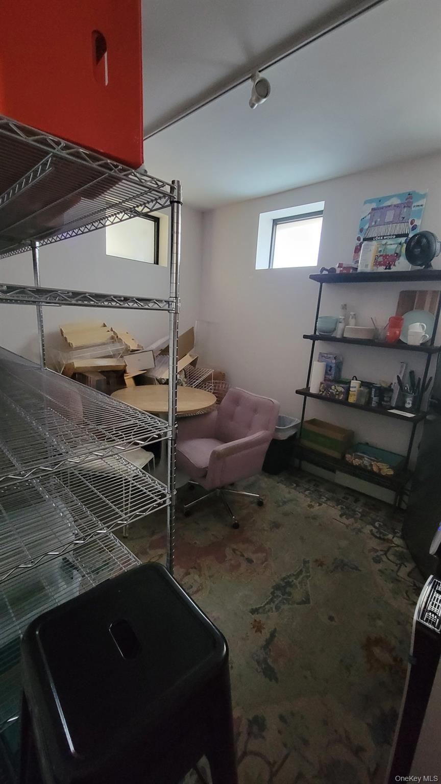 3215 33 Street, Astoria, NY 11106