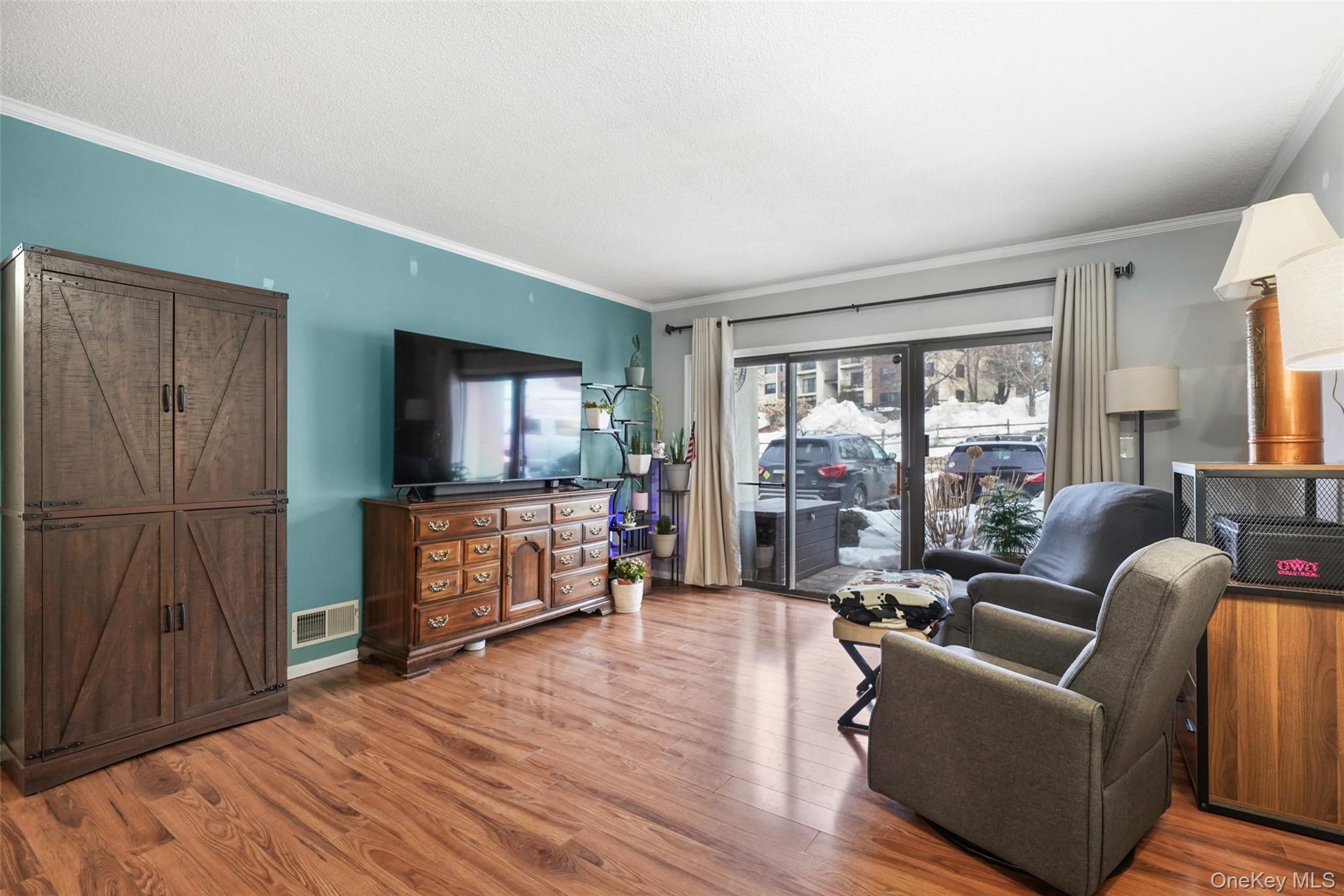 4 Nottingham Circle, Peekskill, NY 10566