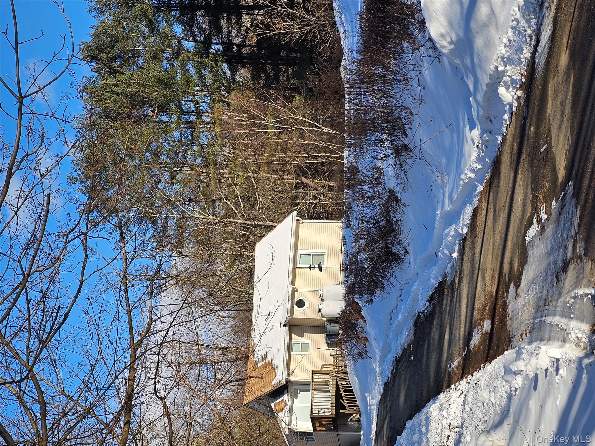 11 Philcox Road, Middletown, NY 10940