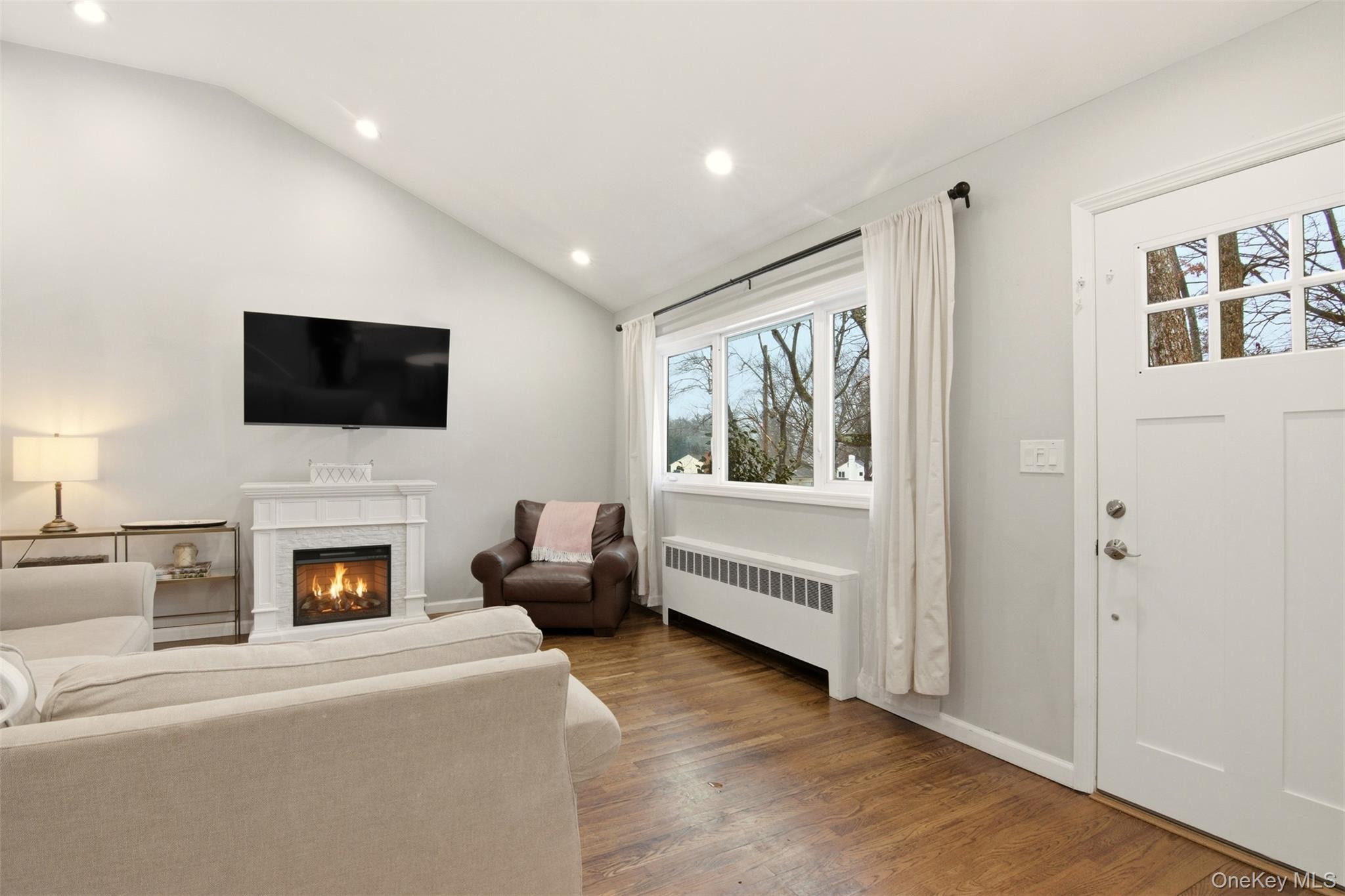 23 Gay Lore Drive, Huntington, NY 11743