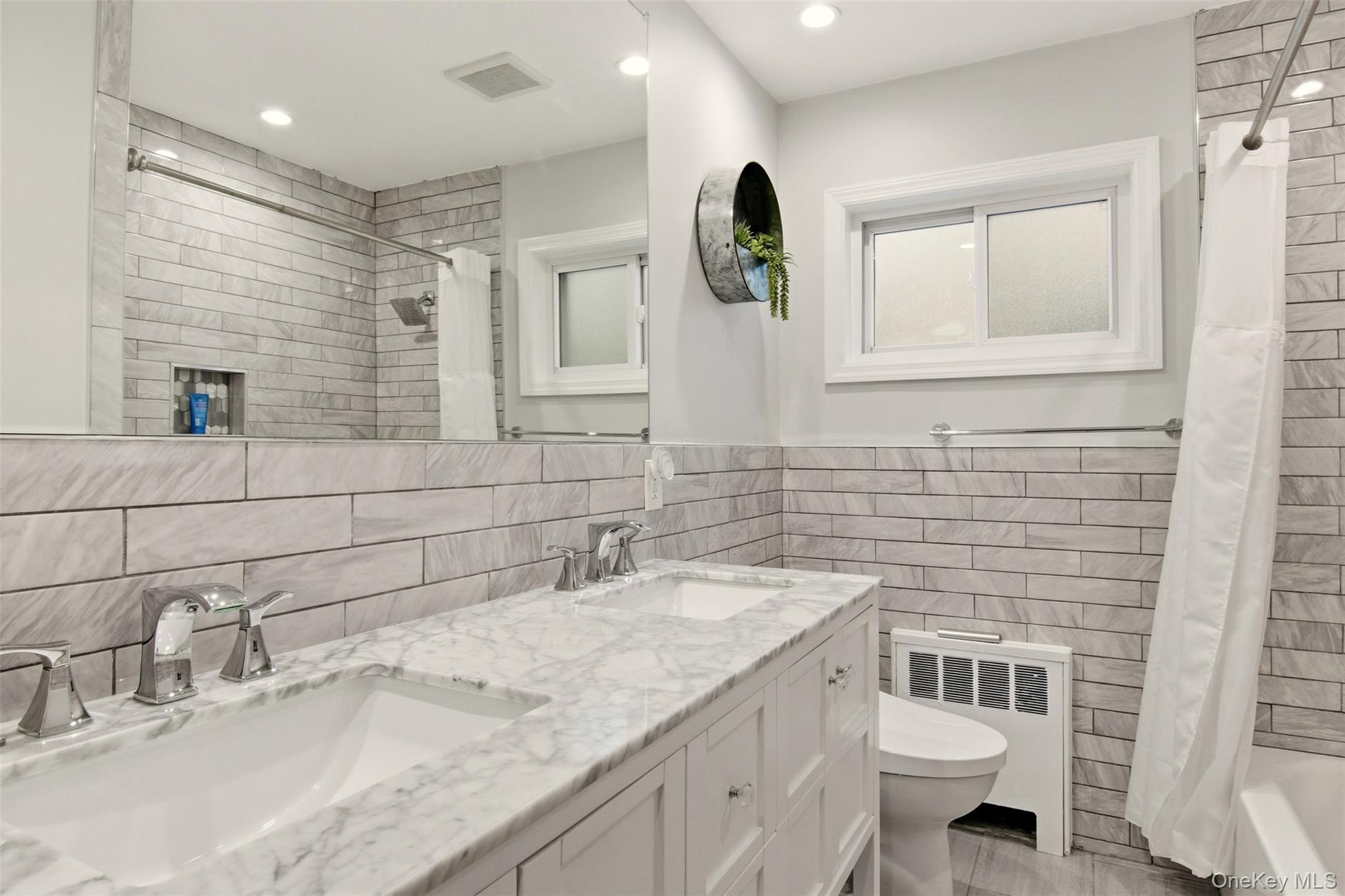 23 Gay Lore Drive, Huntington, NY 11743