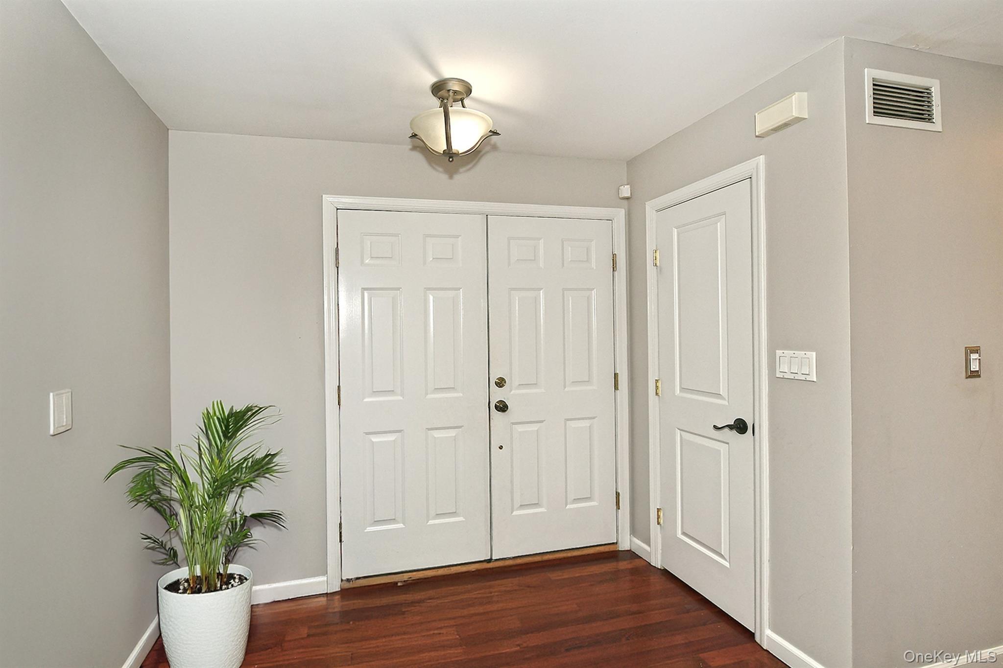 11 Westfield Drive, Centerport, NY 11721