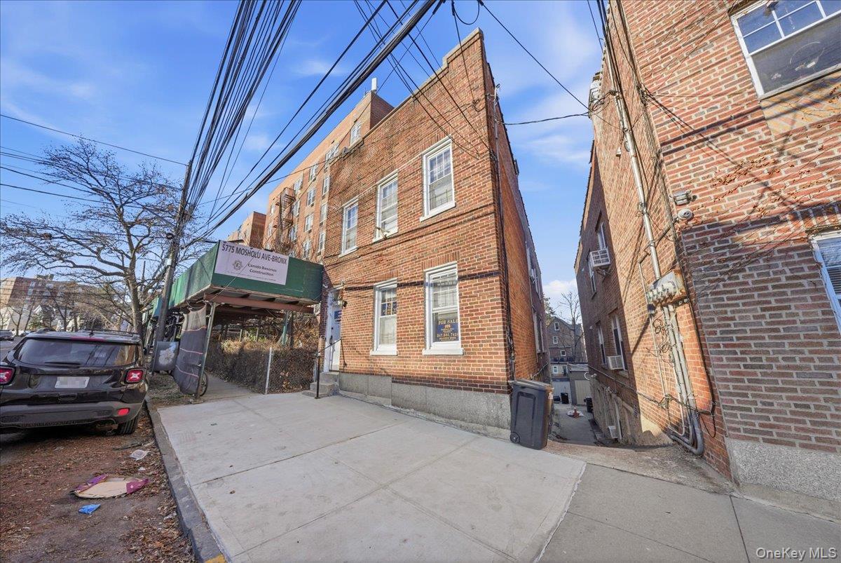 5783 Mosholu Avenue, Bronx, NY 10471