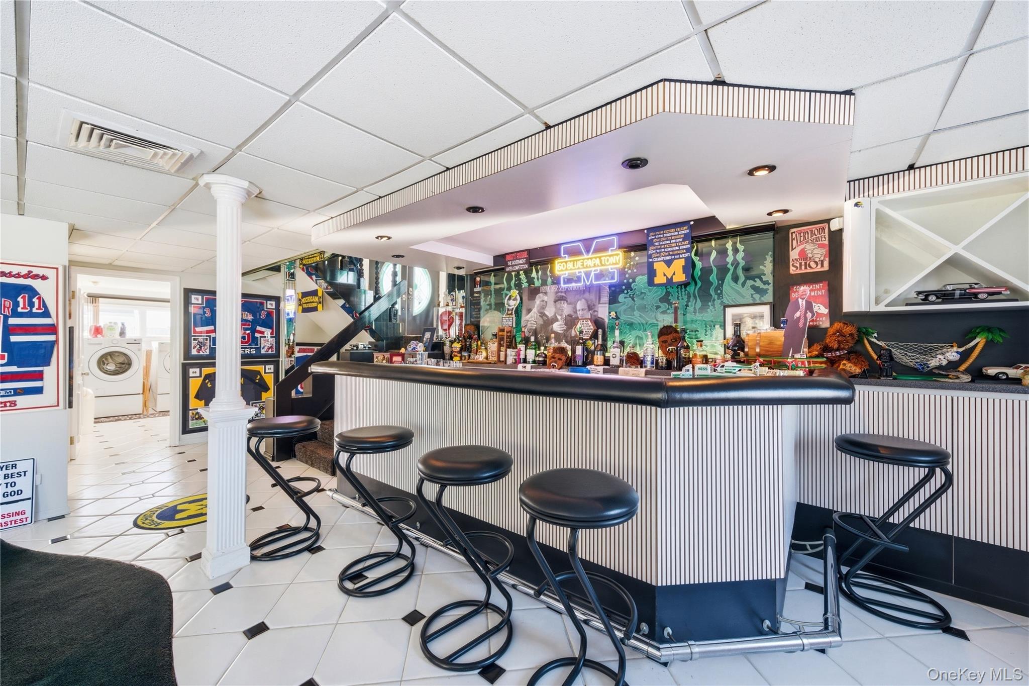 14 Club Drive, Massapequa, NY 11758