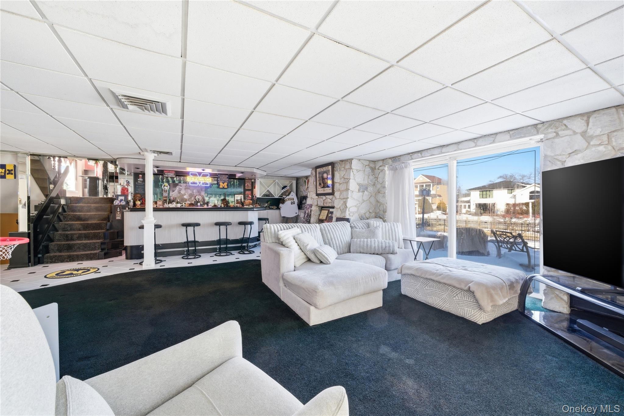 14 Club Drive, Massapequa, NY 11758