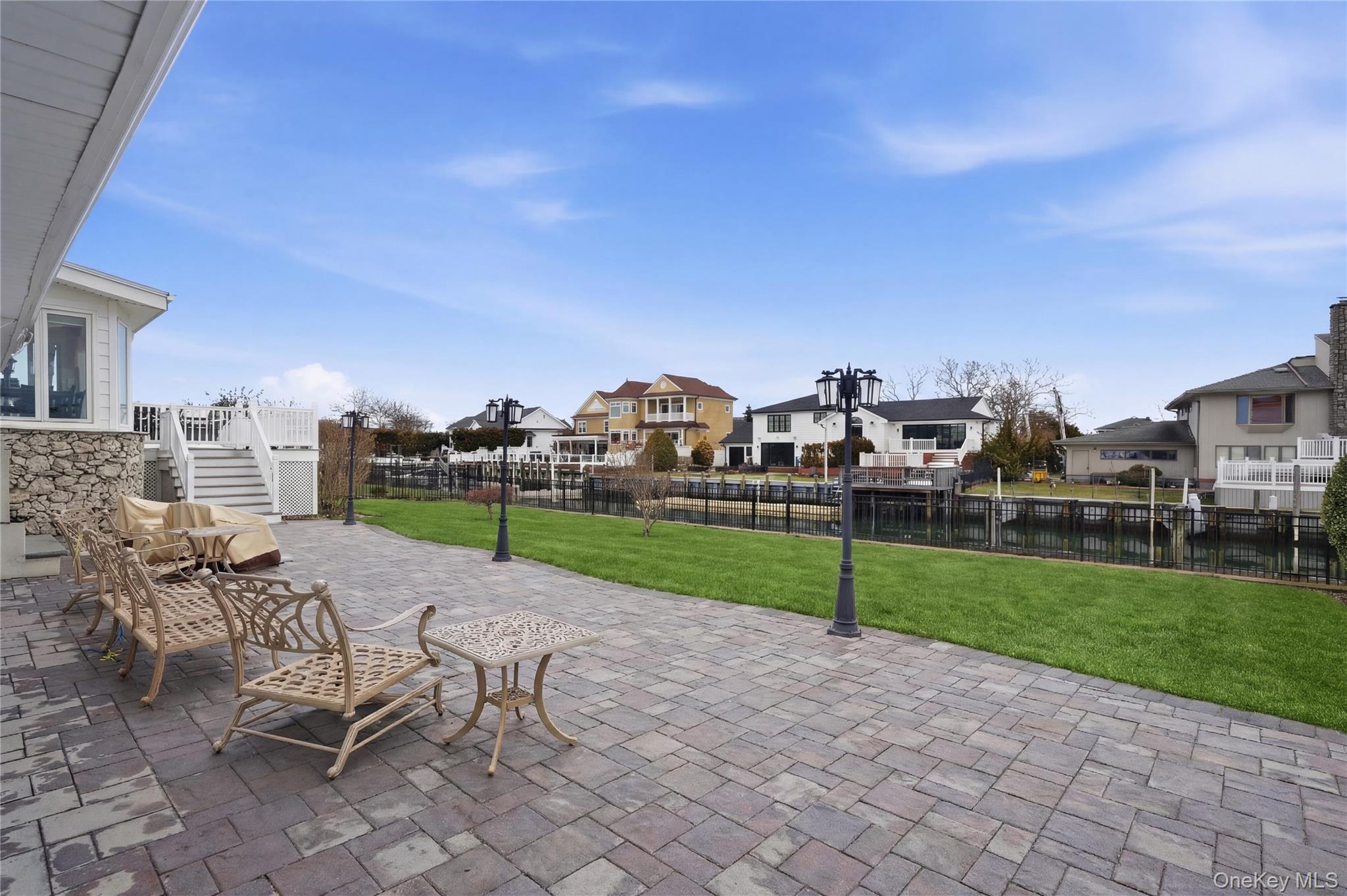 14 Club Drive, Massapequa, NY 11758