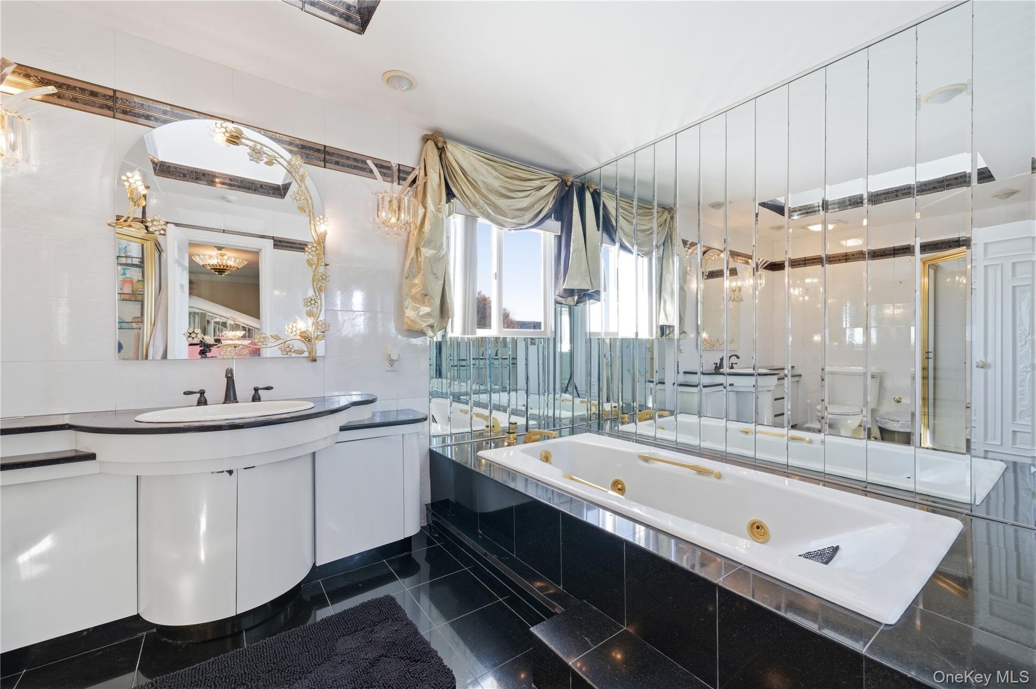 14 Club Drive, Massapequa, NY 11758