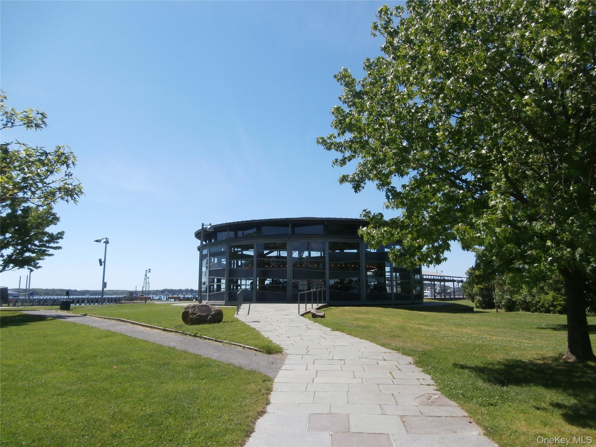 1000 9th Street # #D30, Greenport, NY 11944