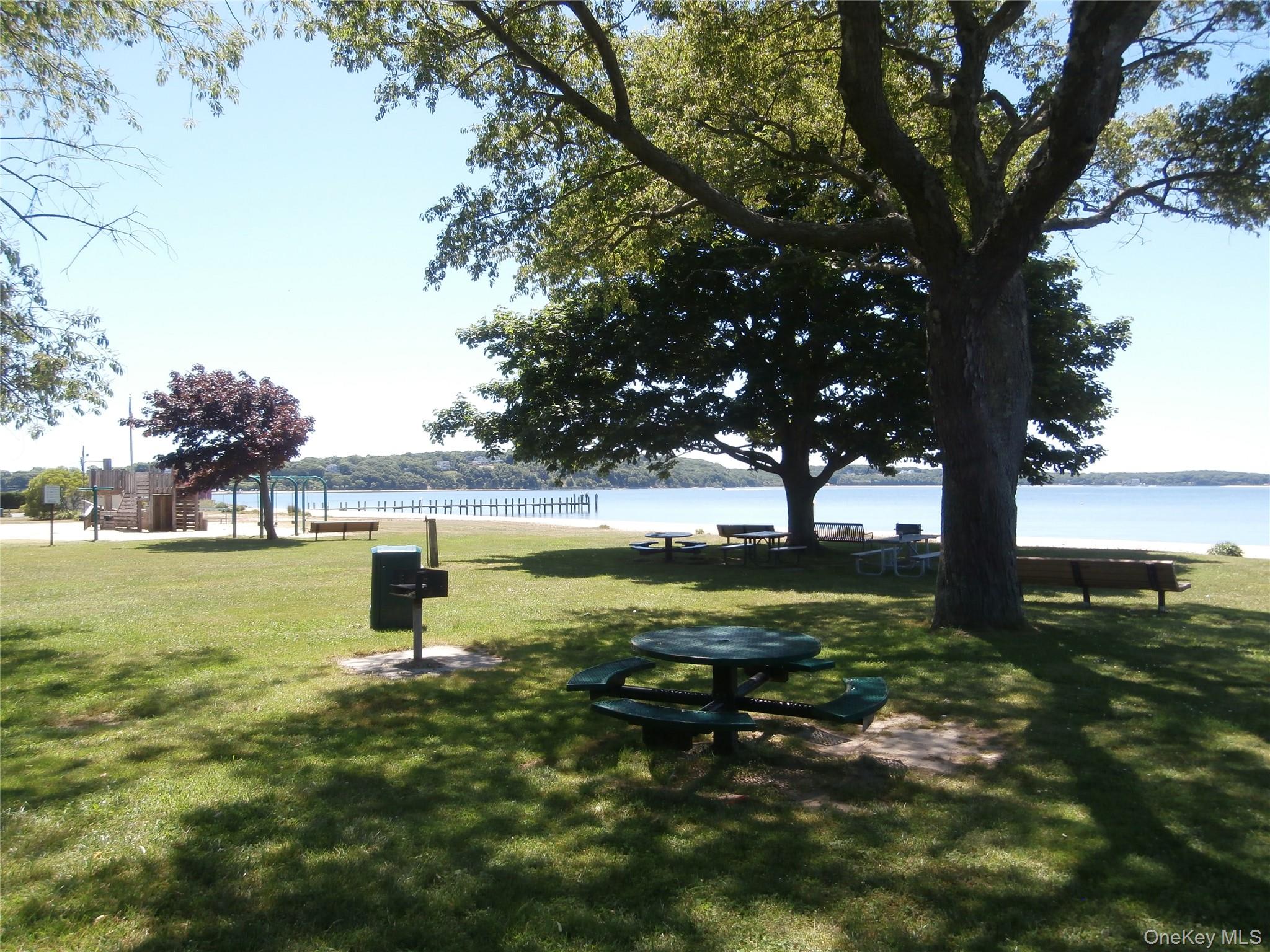 1000 9th Street # #D30, Greenport, NY 11944