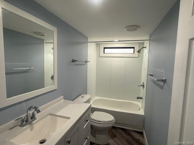 567 Sheafe Road # 10, Wappingers Falls, NY 12590