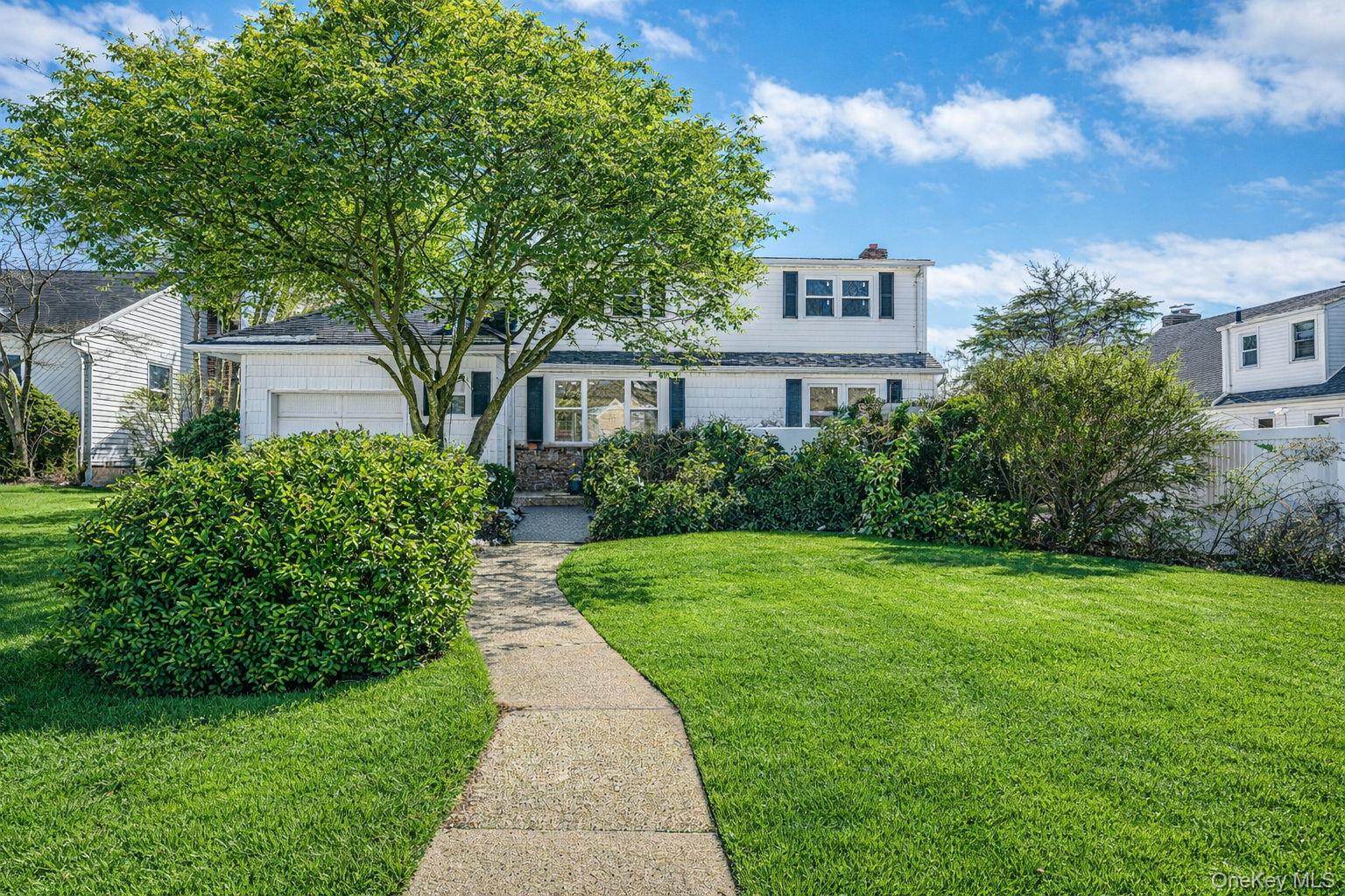 420 Devonshire Road, Baldwin, NY 11510