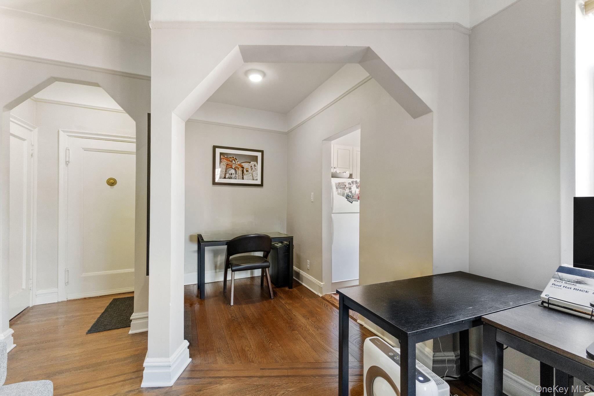 45 Pondfield Road W # 6E, Bronxville, NY 10708