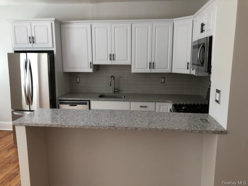 111 7th Street # 107, Garden City, NY 11530