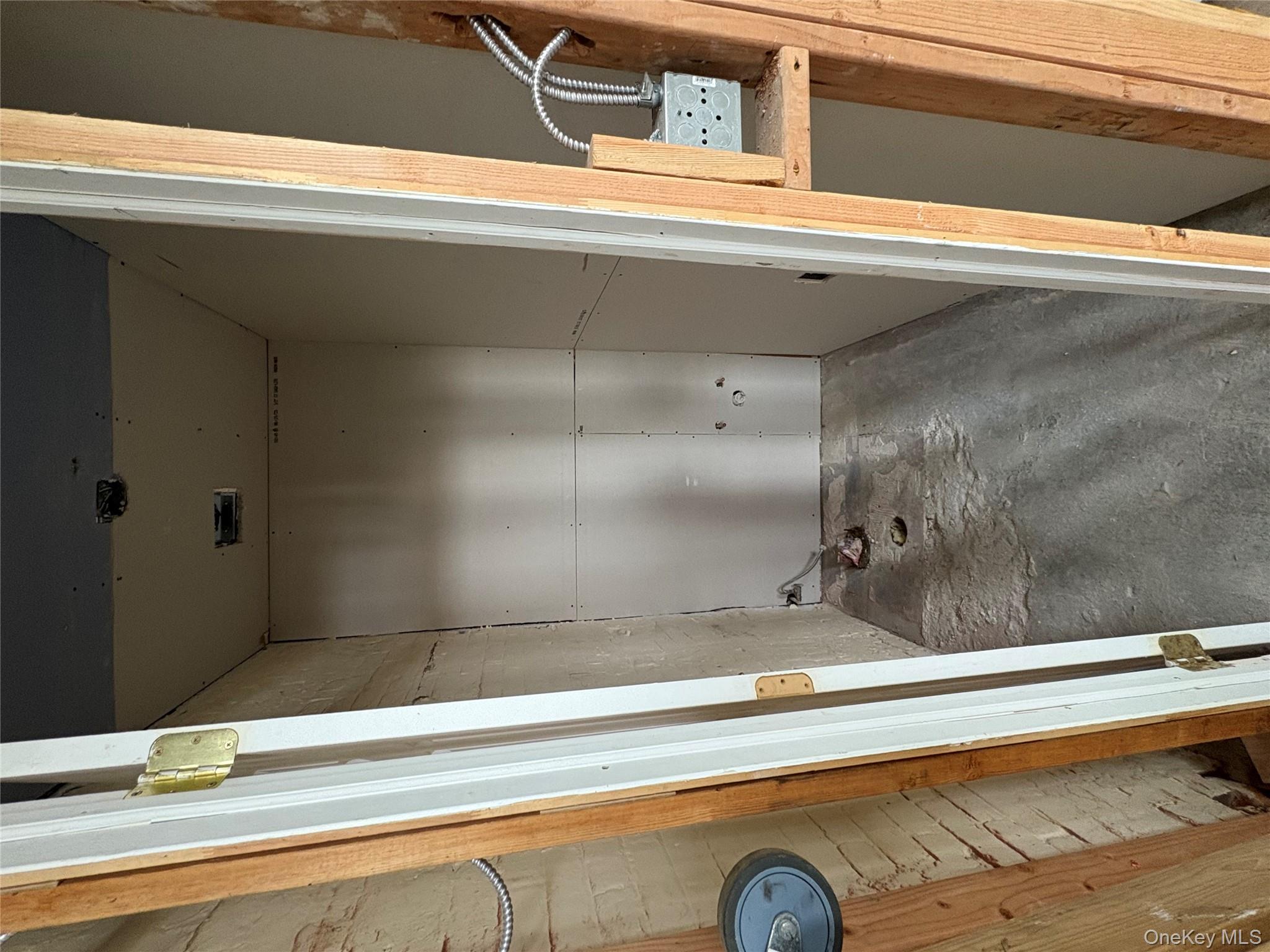 61 central Avenue, Ossining, NY 10562