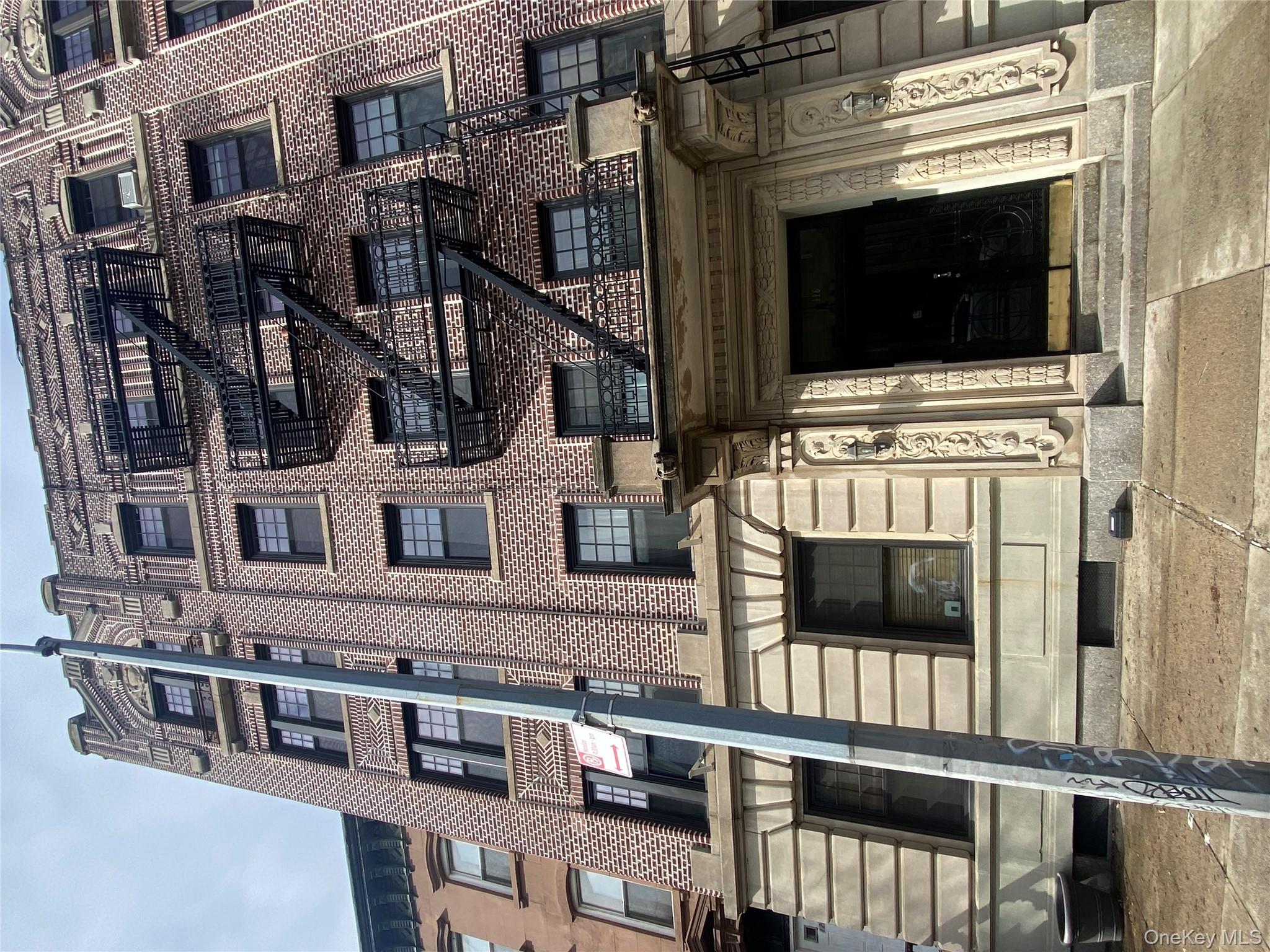 116 CAMBRIDGE Place # 2B, Brooklyn, NY 11238