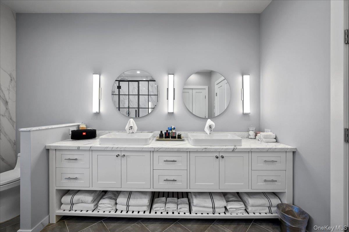 299 STRATTON Road, New Rochelle, NY 10804