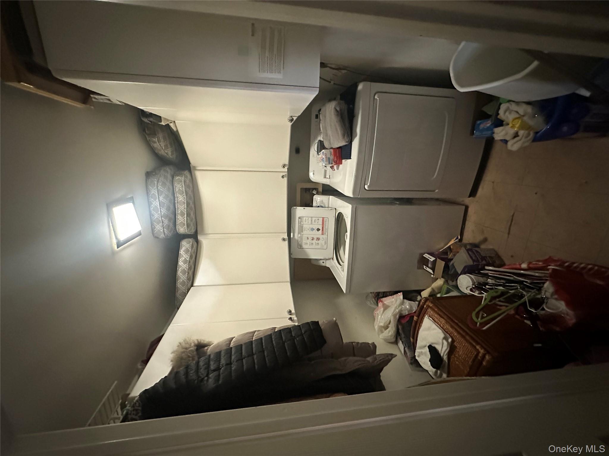 15 Maple Street, West Babylon, NY 11704