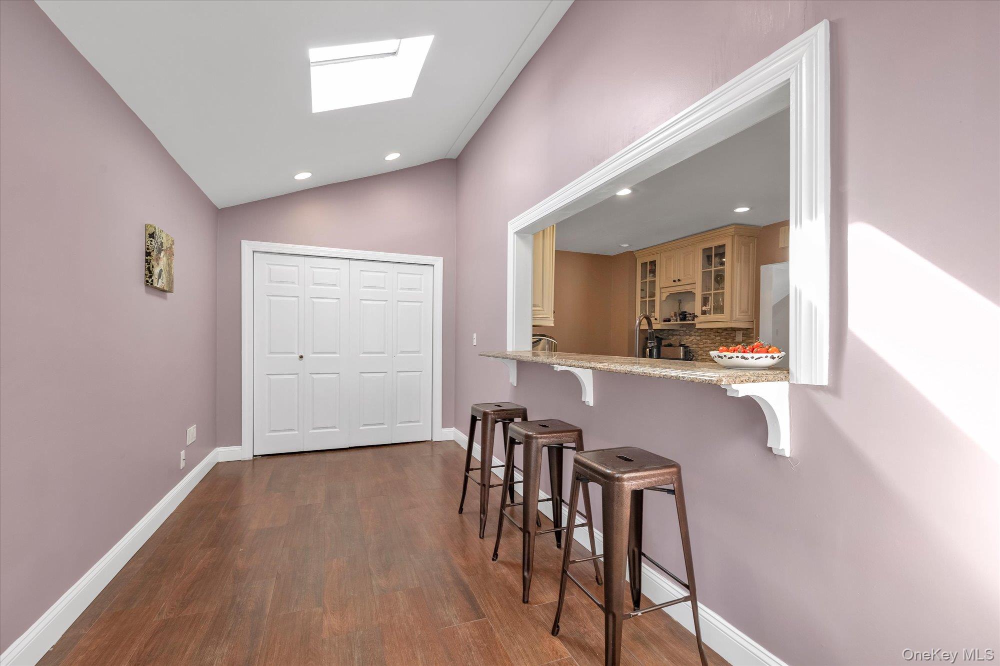 528 Carpenter Avenue, Oceanside, NY 11572