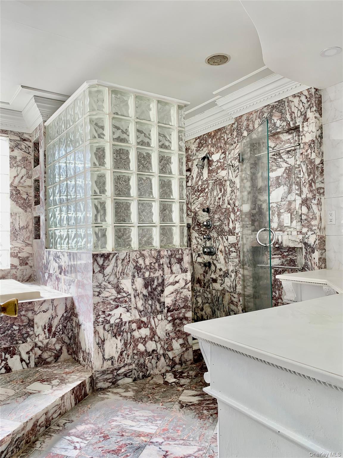 336 Scranton Avenue, Lynbrook, NY 11563